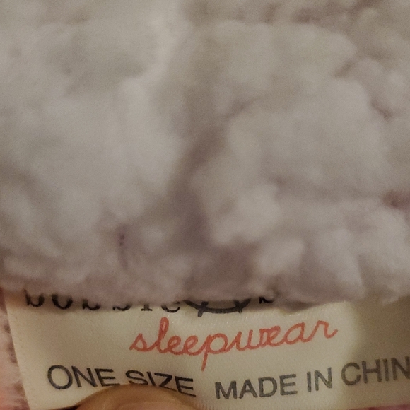 Pink Heart Robe with LOVE Sequin Detail - Picture 3 of 3